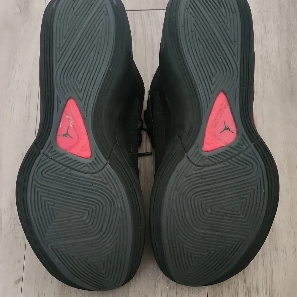 Air Jordan Luka 1 Bred